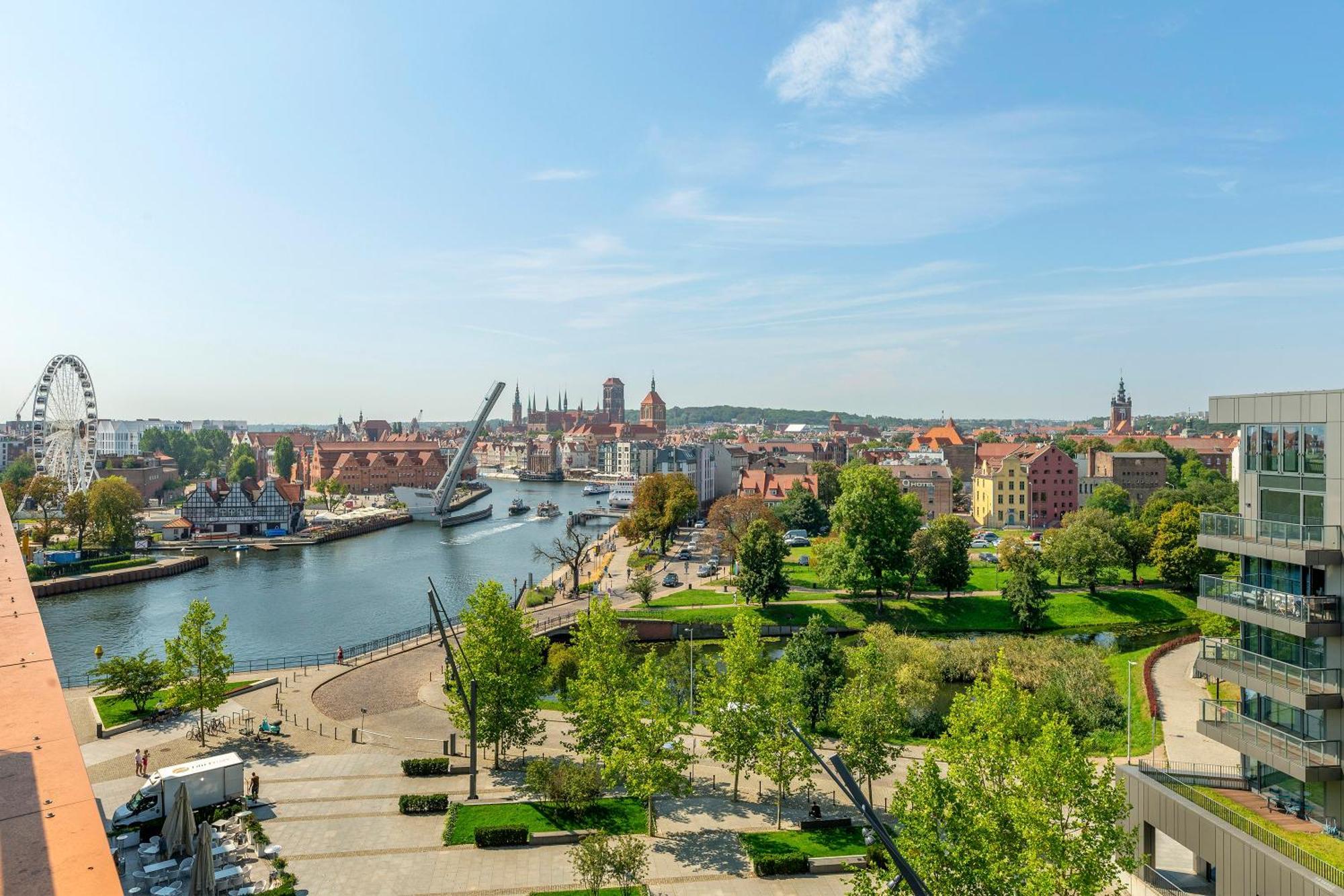 Blue Mandarin Riverside Gdańsk Eksteriør bilde